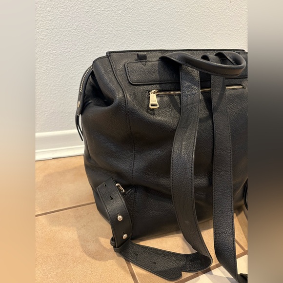 Mina Baie Harper Black Leather Backpack Travel Bag with Top Handle Los Angeles - Picture 7 of 11
